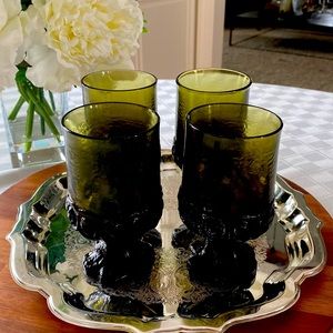 Vintage MCM Tiffin Franciscan Madeira goblets in Olive. set of 8.